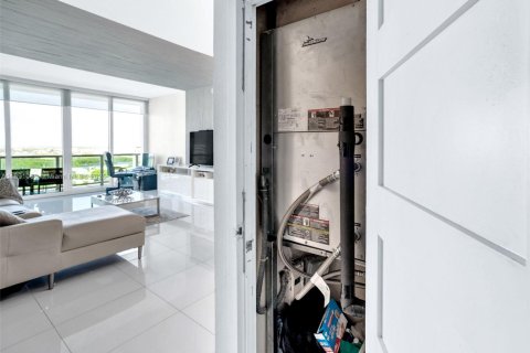 Copropriété à vendre à Sunny Isles Beach, Floride: 2 chambres, 126.07 m2 № 1944404 - photo 21