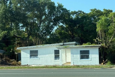 House in Orlando, Florida 2 bedrooms, 121.98 sq.m. № 2218194 - photo 5