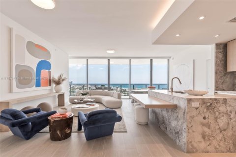 Condominio en alquiler en Miami Beach, Florida, 3 dormitorios, 182.37 m2 № 1645154 - foto 14