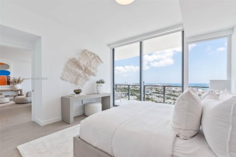 Condominio en alquiler en Miami Beach, Florida, 3 dormitorios, 182.37 m2 № 1645154 - foto 24
