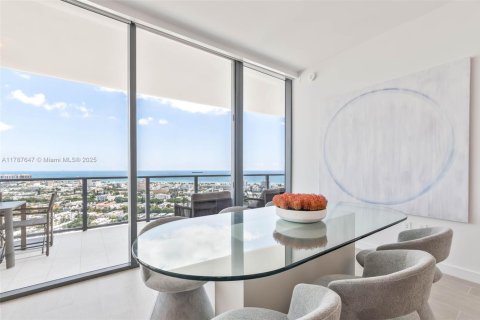 Condominio en alquiler en Miami Beach, Florida, 3 dormitorios, 182.37 m2 № 1645154 - foto 6