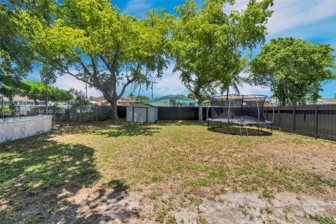 Casa en venta en West Park, Florida, 3 dormitorios № 2032424 - foto 30