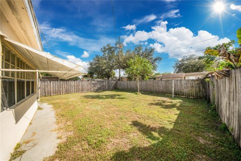 Casa en venta en Cooper City, Florida, 2 dormitorios, 100.98 m2 № 1963228 - foto 20