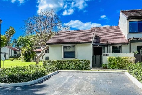 Touwnhouse à Miami, Floride 2 chambres, 134.34 m2 № 2091306