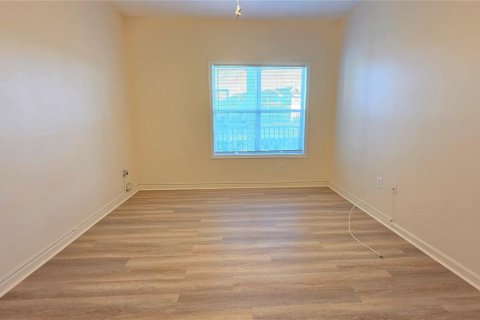 Condo in Bradenton, Florida, 1 bedroom № 2115946 - photo 12