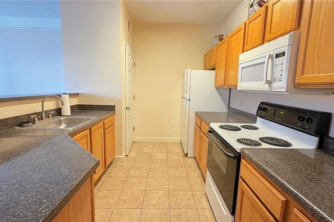 Condo in Bradenton, Florida, 1 bedroom № 2115946 - photo 6