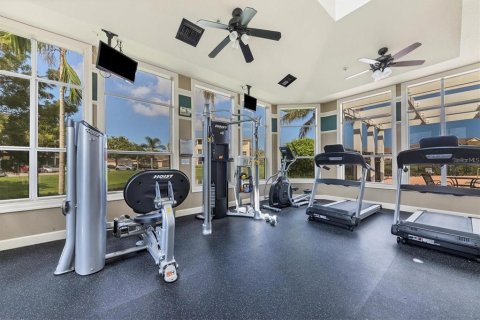 Condo in Bradenton, Florida, 1 bedroom № 2115946 - photo 18