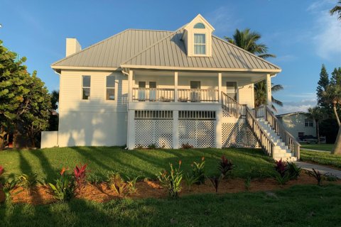 Casa en Vero Beach, Florida 4 dormitorios, 204.38 m2 № 2380081
