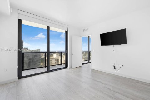 Снять в аренду кондоминиум в Майами, Флорида 2 спальни, 97.83м2, № 1989685 - фото 9