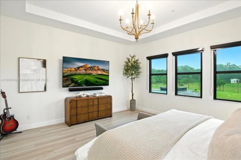 House in Southwest Ranches, Florida 5 bedrooms, 453.27 sq.m. № 1887338 - photo 21