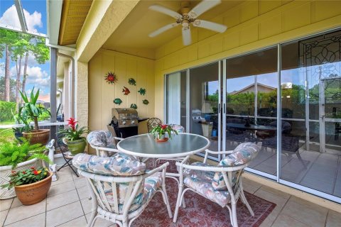 Villa ou maison à vendre à New Port Richey, Floride: 2 chambres, 125.6 m2 № 2141326 - photo 18
