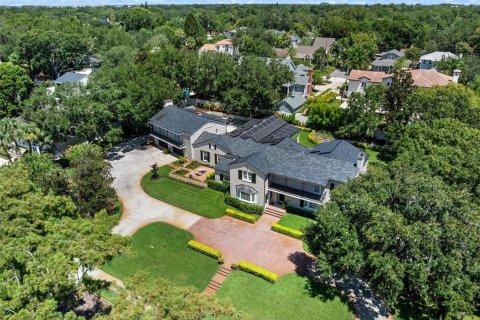 House in Orlando, Florida 5 bedrooms, 724.17 sq.m. № 1873663 - photo 11