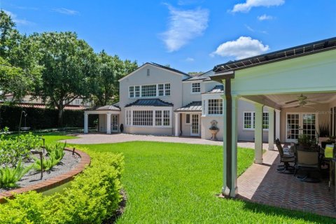 House in Orlando, Florida 5 bedrooms, 724.17 sq.m. № 1873663 - photo 20