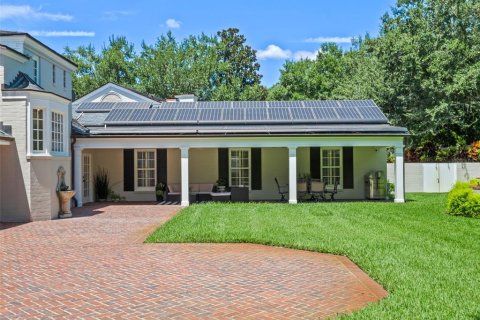 House in Orlando, Florida 5 bedrooms, 724.17 sq.m. № 1873663 - photo 17