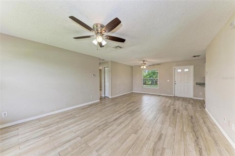Villa ou maison à vendre à Punta Gorda, Floride: 3 chambres, 99.03 m2 № 1845064 - photo 7