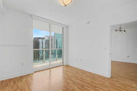 Condominio en alquiler en Miami, Florida, 2 dormitorios, 95.04 m2 № 2035985 - foto 14