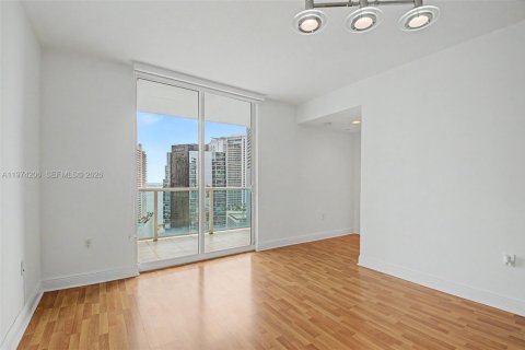 Condominio en alquiler en Miami, Florida, 2 dormitorios, 95.04 m2 № 2035985 - foto 17