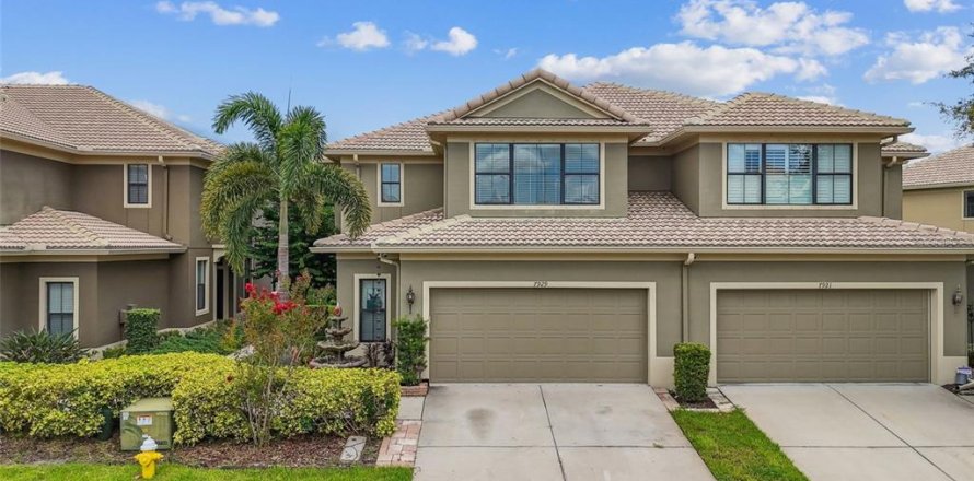 Townhouse in Seminole, Florida 4 bedrooms, 248.05 sq.m. № 1832994