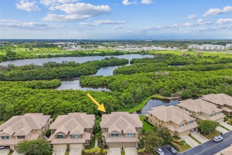 Townhouse in Seminole, Florida 4 bedrooms, 248.05 sq.m. № 1832994 - photo 3