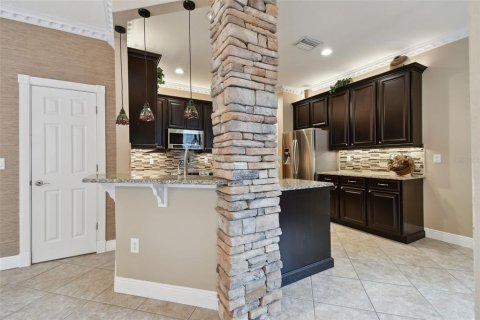 Townhouse in Seminole, Florida 4 bedrooms, 248.05 sq.m. № 1832994 - photo 15