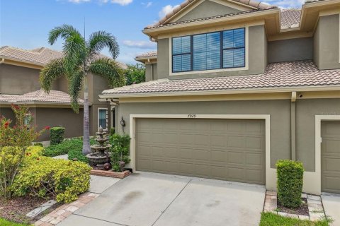 Townhouse in Seminole, Florida 4 bedrooms, 248.05 sq.m. № 1832994 - photo 2