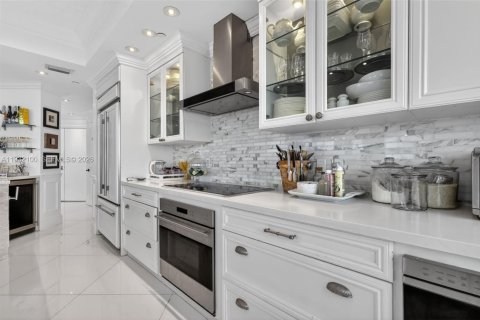 Condo in Aventura, Florida, 3 bedrooms  № 1995693 - photo 13