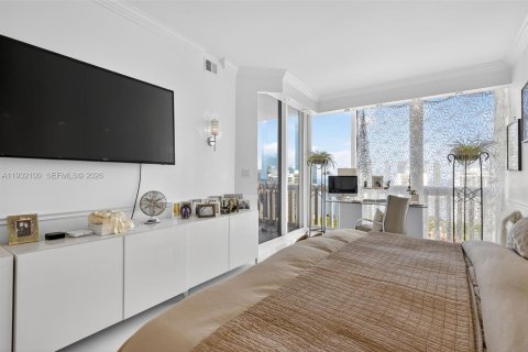 Condo in Aventura, Florida, 3 bedrooms  № 1995693 - photo 24
