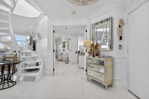 Condo in Aventura, Florida, 3 bedrooms  № 1995693 - photo 6