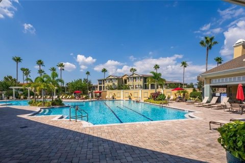 Townhouse in Windermere, Florida 3 bedrooms, 126.63 sq.m. № 1675517 - photo 17