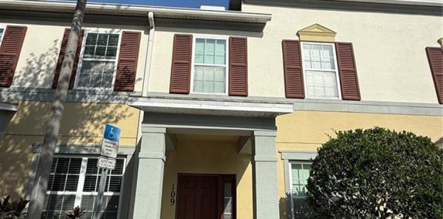 Townhouse in Windermere, Florida 3 bedrooms, 126.63 sq.m. № 1675517