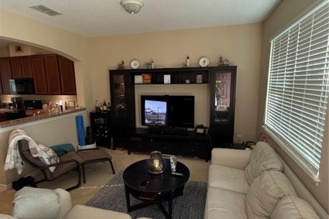 Townhouse in Windermere, Florida 3 bedrooms, 126.63 sq.m. № 1675517 - photo 3