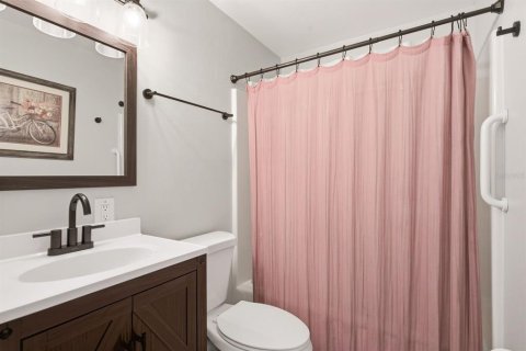 House in Saint Petersburg, Florida 2 bedrooms, 111.85 sq.m. № 2195786 - photo 30