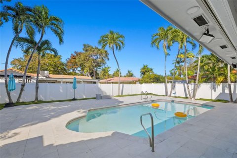 Villa ou maison à vendre à Hollywood, Floride: 4 chambres, 178.28 m2 № 2087858 - photo 9