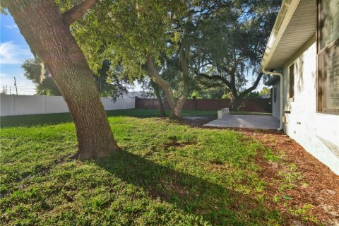 Villa ou maison à louer à Orlando, Floride: 3 chambres, 152.73 m2 № 2418937 - photo 30
