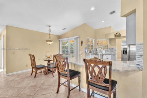 House in Royal Palm Beach, Florida 4 bedrooms, 198.16 sq.m. № 1872226 - photo 28
