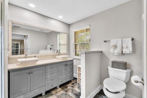 House in Royal Palm Beach, Florida 4 bedrooms, 198.16 sq.m. № 1872226 - photo 16