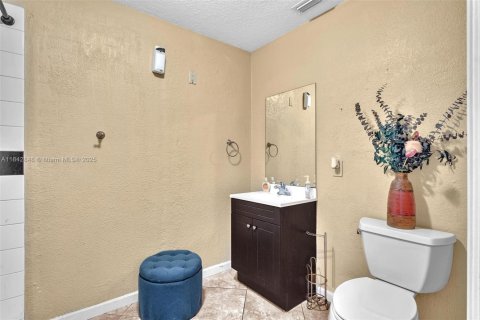 House in Royal Palm Beach, Florida 4 bedrooms, 198.16 sq.m. № 1872226 - photo 30