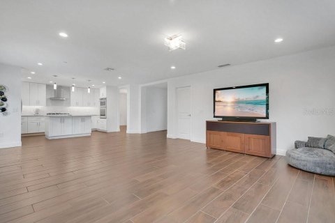 Casa en venta en Winter Garden, Florida, 3 dormitorios, 159.98 m2 № 1914926 - foto 5