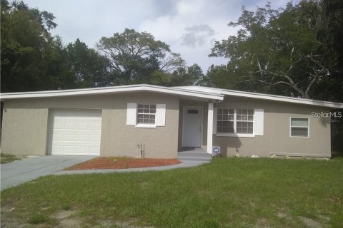 Casa en alquiler en Orlando, Florida, 1 dormitorio, 89.65 m2 № 1908935 - foto 1