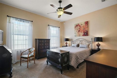 House in Summerfield, Florida 3 bedrooms, 131.64 sq.m. № 1618610 - photo 12