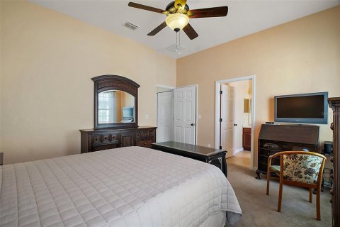 House in Summerfield, Florida 3 bedrooms, 131.64 sq.m. № 1618610 - photo 13