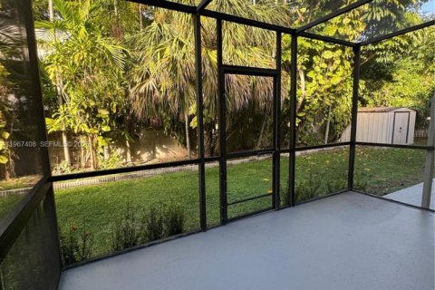 Снять в аренду квартиру в Майами-Шорс, Флорида 1 спальня, 92.9м2, № 2028655 - фото 10