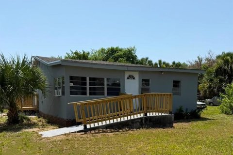 Apartment in Vero Beach, Florida 2 bedrooms, 41.81 sq.m. № 2250136
