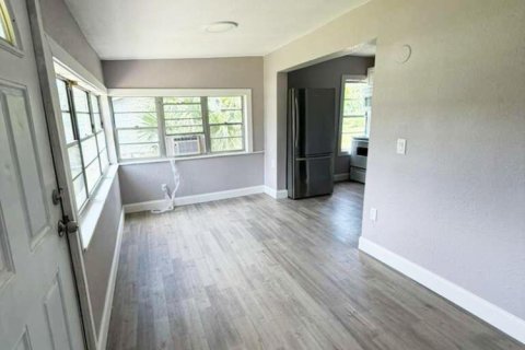 Apartment in Vero Beach, Florida 2 bedrooms, 41.81 sq.m. № 2250136 - photo 8