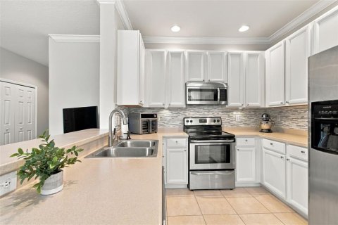 Copropriété à vendre à Tampa, Floride: 2 chambres, 131.09 m2 № 2406404 - photo 20