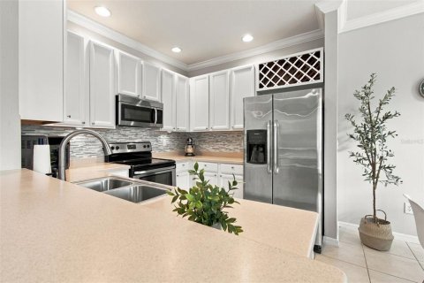 Copropriété à vendre à Tampa, Floride: 2 chambres, 131.09 m2 № 2406404 - photo 15