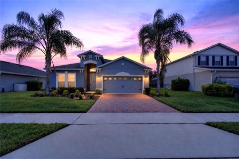 Casa en venta en Sanford, Florida, 4 dormitorios, 188.31 m2 № 2406468 - foto 3