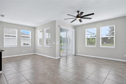 Casa en venta en Sanford, Florida, 4 dormitorios, 188.31 m2 № 2406468 - foto 6