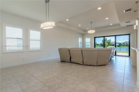 Casa en venta en Parkland, Florida, 4 dormitorios, 289.86 m2 № 1992366 - foto 9