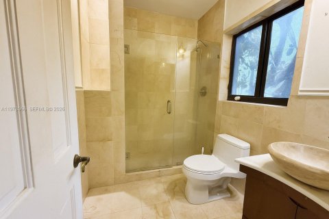 Villa ou maison à vendre à Coral Gables, Floride: 4 chambres, 229.28 m2 № 2033613 - photo 12